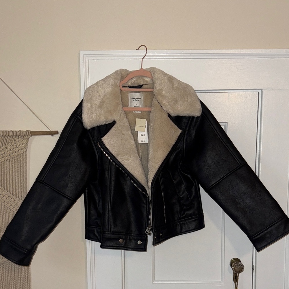 Abercrombie and Fitch Black Vegan Leather/Shearling Aviator Jacket NWT
